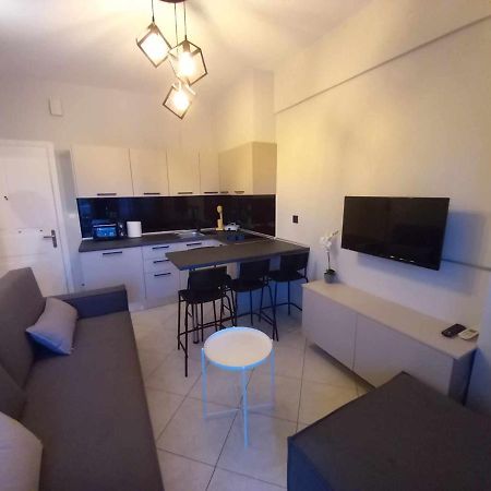 Irene Apartment Александроуполис Экстерьер фото